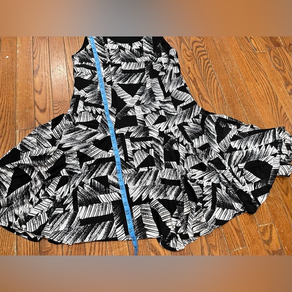 Style & Co. Black and White Patterned Dress - Picture 5 of 9